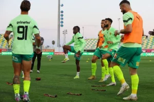 ΑΕΚ-Πάφος: Αντέδρασε και την... καθάρισε απ'  το ημίχρονο! (Φώτος)