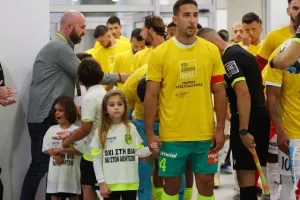 ΑΕΚ-Πάφος: Αντέδρασε και την... καθάρισε απ'  το ημίχρονο! (Φώτος)