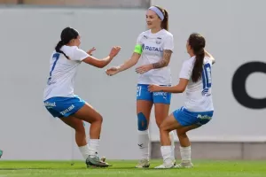 Κατέκτησαν και το Κύπελλο οι Απόλλων Ladies (φώτος)