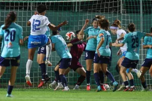 Κατέκτησαν και το Κύπελλο οι Απόλλων Ladies (φώτος)