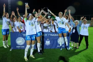 Κατέκτησαν και το Κύπελλο οι Απόλλων Ladies (φώτος)