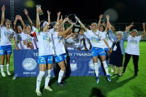 Κατέκτησαν και το Κύπελλο οι Απόλλων Ladies (φώτος)