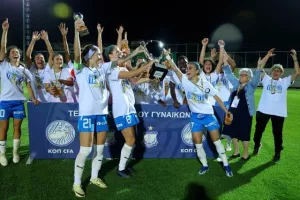 Κατέκτησαν και το Κύπελλο οι Απόλλων Ladies (φώτος)
