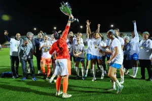 Κατέκτησαν και το Κύπελλο οι Απόλλων Ladies (φώτος)