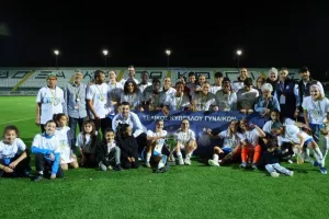 Κατέκτησαν και το Κύπελλο οι Απόλλων Ladies (φώτος)