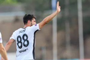 Πάφος - Απόλλων: Προβάδισμα πρόκρισης με τα... πρώτα για Πέπε-Δημητρίου!