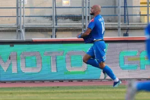 Πάφος - Απόλλων: Προβάδισμα πρόκρισης με τα... πρώτα για Πέπε-Δημητρίου!