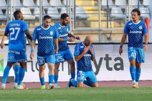Πάφος - Απόλλων: Προβάδισμα πρόκρισης με τα... πρώτα για Πέπε-Δημητρίου!