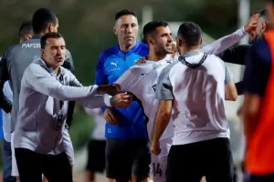 Πάφος - Απόλλων: Προβάδισμα πρόκρισης με τα... πρώτα για Πέπε-Δημητρίου!