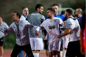 Πάφος - Απόλλων: Προβάδισμα πρόκρισης με τα... πρώτα για Πέπε-Δημητρίου!