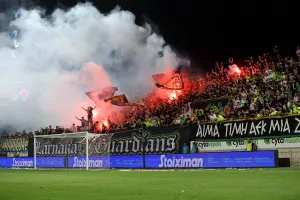 Οι ΑΕΚτζήδες στην Αρένα (φωτορεπορτάζ)