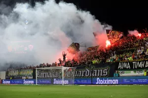Οι ΑΕΚτζήδες στην Αρένα (φωτορεπορτάζ)