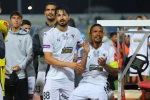 Πάφος - Απόλλων: Προβάδισμα πρόκρισης με τα... πρώτα για Πέπε-Δημητρίου!