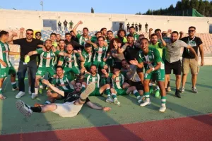 (ΒΙΝΤΕΟ Kerkida/φώτος) Τα πρώτα πανηγύρια για την άνοδο! 