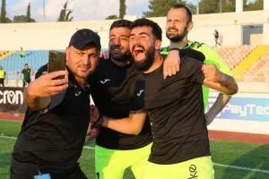 (ΒΙΝΤΕΟ Kerkida/φώτος) Τα πρώτα πανηγύρια για την άνοδο! 