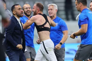 Απόλλων - Πάφος: Πρόκριση στον τελικό με ΓΚΟΛάρα Τάνκοβιτς στο 90+4!