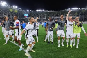 ΕΤΣΙ πανηγύρισαν την σπουδαία πρόκριση! (Φώτος)