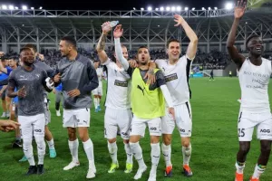 ΕΤΣΙ πανηγύρισαν την σπουδαία πρόκριση! (Φώτος)
