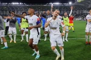 ΕΤΣΙ πανηγύρισαν την σπουδαία πρόκριση! (Φώτος)