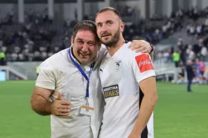 ΕΤΣΙ πανηγύρισαν την σπουδαία πρόκριση! (Φώτος)