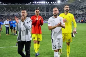 ΕΤΣΙ πανηγύρισαν την σπουδαία πρόκριση! (Φώτος)