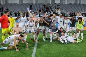 ΕΤΣΙ πανηγύρισαν την σπουδαία πρόκριση! (Φώτος)