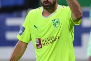 ΑΕΚ-Ομόνοια: Κιτρινοπράσινο το ντέρμπι και… ζωντανή για το όνειρο! (φώτος)