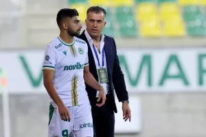 ΑΕΚ-Ομόνοια: Κιτρινοπράσινο το ντέρμπι και… ζωντανή για το όνειρο! (φώτος)