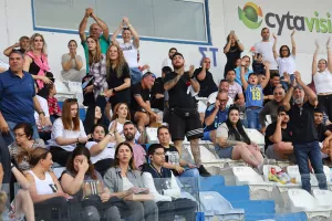 Αρκετός κόσμος! (Φώτος)