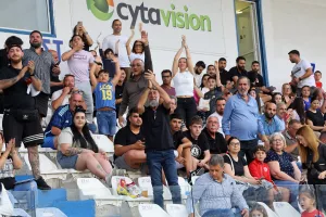 Αρκετός κόσμος! (Φώτος)