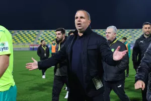 Έχει το πάνω χέρι ο Σιμόν 