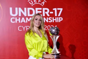 Τα ισχυρά μηνύματα της Πρέσβειρας Καρολίνας Πελενδρίτου στην κλήρωση του EURO U17