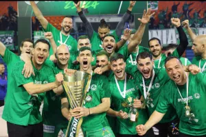 "Καλή επιτυχία λεβέντες του φιλέ"
