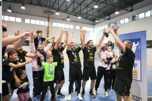 Σήκωσε την κούπα του Κυπέλλου ΟΠΑΠ Β’ κατηγορίας στο Χάντμπολ ο Απόλλων Αγ. Παύλου