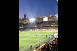(ΒΙΝΤΕΟ kerkida) Η είσοδος στο ΑΕΚ-Παναθηναϊκός!