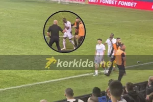 Σίγουρα θα το μετάνιωσε...