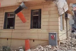 Πασαλιμάνι: Ένας νεκρός και τρεις τραυματίες από κατάρρευση κτηρίου - Επτά προσαγωγές