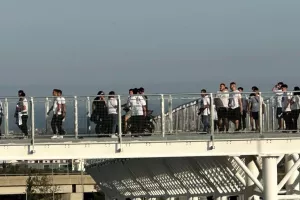 Στο γήπεδο... δύο ώρες πριν!