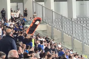 Χρειάστηκε να παρέμβουν... 