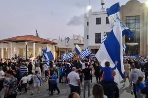 Αποθέωσαν την αποστολή οι Αραδιππιώτες! (Φώτος/Βίντεο Kerkida)