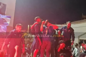 Αποθέωσαν την αποστολή οι Αραδιππιώτες! (Φώτος/Βίντεο Kerkida)