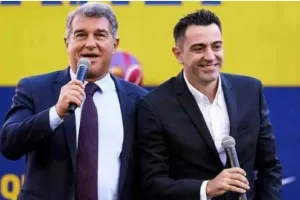 Παραιτούνται μέλη του Δ.Σ. της Μπάρτσα μετά την απόφαση για παραμονή του Τσάβι