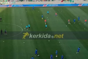 Η 11άδα του ΑΠΟΕΛ με Εφραίμ