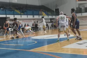 Πήρε το πρώτο παιχνίδι των ημιτελικών η Πετρολίνα ΑΕΚ