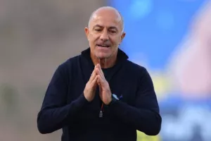 Καρμιώτισσα - ΑΕΛ: Λευκή... ισοπαλία