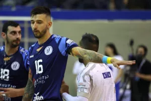 Παφιακός-Ομόνοια: "Πράσινος" ο τελικός κυπέλλου! (Φώτος)