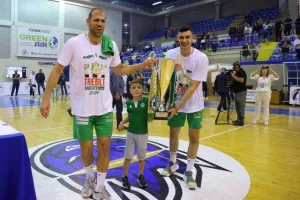 Η απονομή στους Κυπελλούχους (Φώτος/Βίντεο)