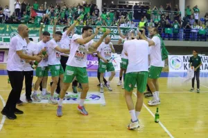 Η απονομή στους Κυπελλούχους (Φώτος/Βίντεο)