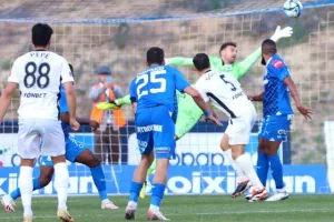 Πάφος - Απόλλων: Προβάδισμα πρόκρισης με τα... πρώτα για Πέπε-Δημητρίου!