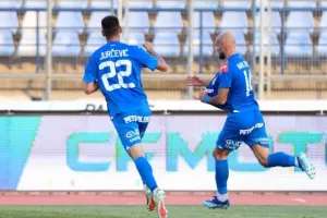 Πάφος - Απόλλων: Προβάδισμα πρόκρισης με τα... πρώτα για Πέπε-Δημητρίου!